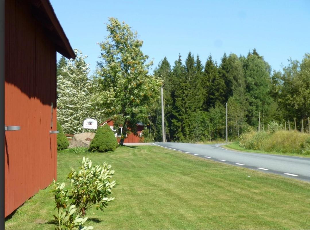 Lilla Laegenheten Vaestra Karstorp Aneby Buitenkant foto